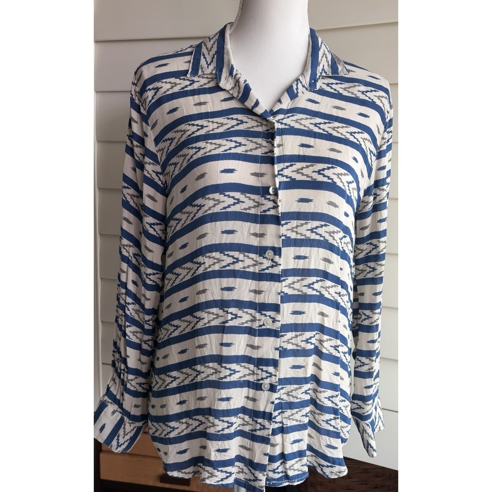 Zoe & Sam 100% Silk Button Front Blouse‎ Blue Ivory Ikat Print Made USA Size L